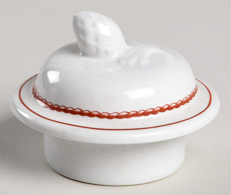Flying Cloud Rust Lid for Sugar Bowl by Wedgwood-1