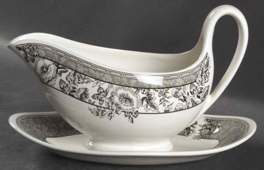 Fleur Damask Gravy Boat & Underplate by Wedgwood-1