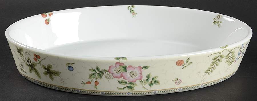Fleur 11" Oval Baker by Wedgwood-1