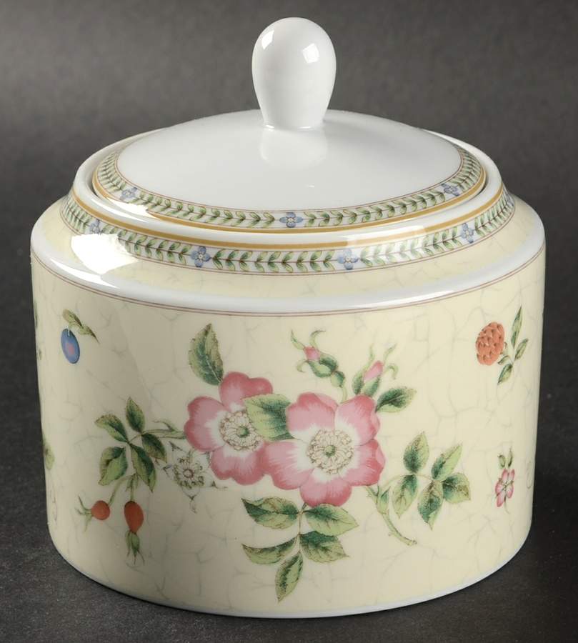 Fleur Sugar Bowl & Lid by Wedgwood-1
