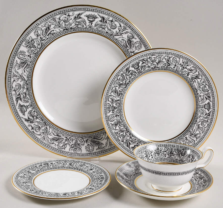 Florentine Black (Black Dragons) 40 Piece Estate Set by Wedgwood-1