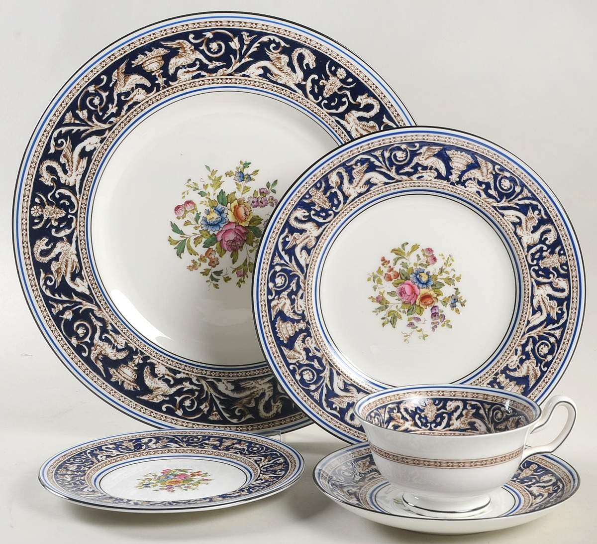 Florentine Dark Blue Rim (Floral Center) 5 Piece Place Setting by Wedgwood-1