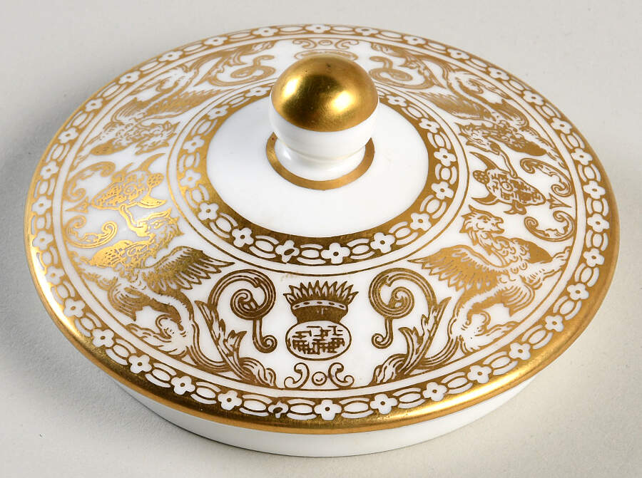 Florentine Gold (Gold Dragons, White) Lid for 146 Shape Sugar Bowl by Wedgwood-1