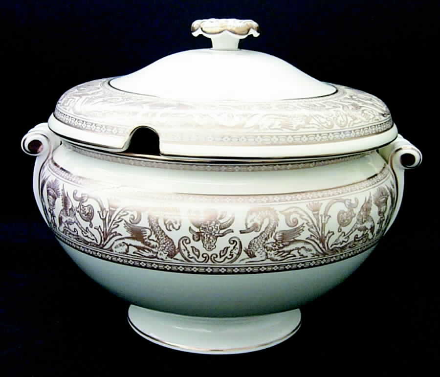 Florentine Ivory Rim (Gold Dragons) Tureen &  Lid by Wedgwood-1