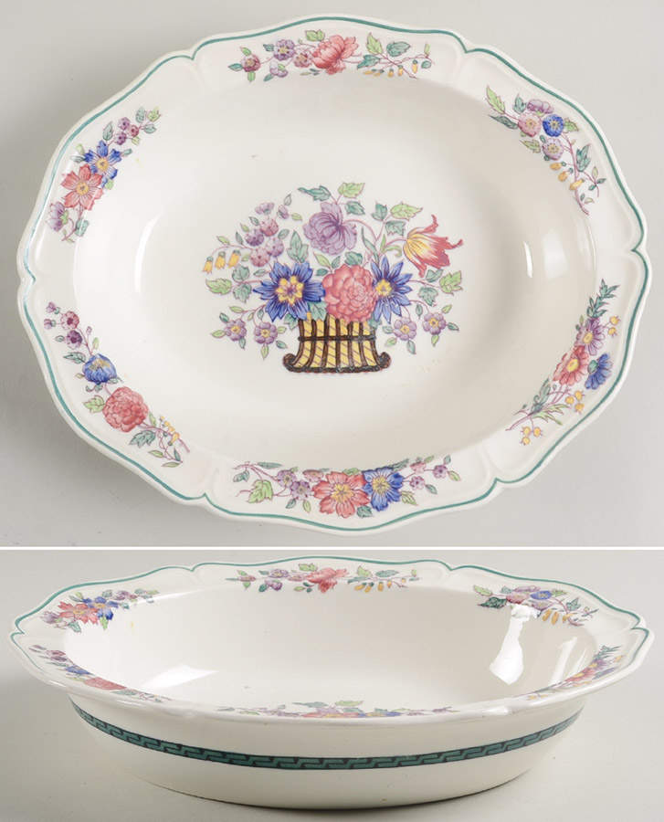 Floral (Scallop) 9" Oval Vegetable Bowl by Wedgwood-1