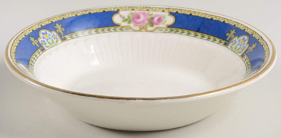 Florence (Older) Fruit/Dessert (Sauce) Bowl by Wedgwood-1