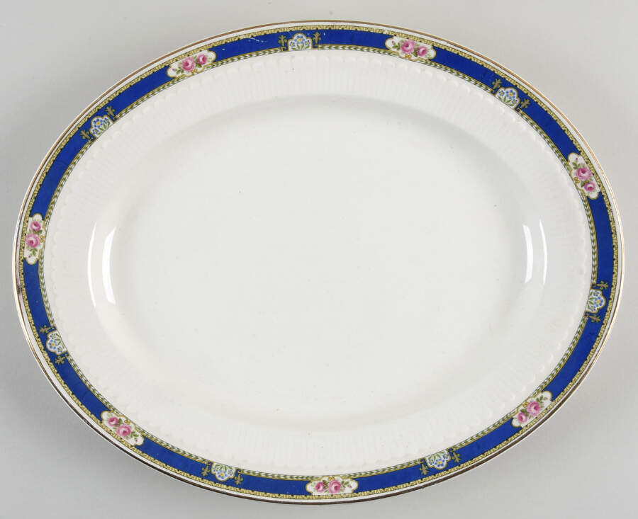Florence (Older) 14" Oval Serving Platter by Wedgwood-1