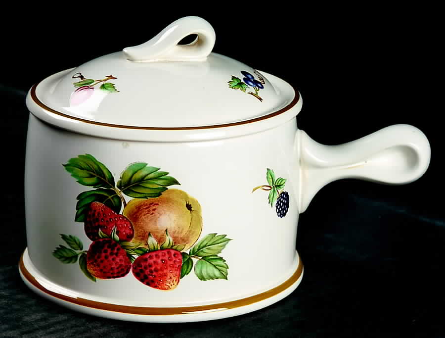 Fruit Sprays Croft (Rim Shape) Individual Soup & Lid by Wedgwood-1