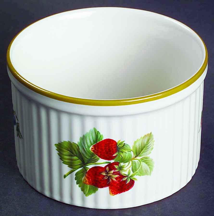Fruit Sprays Croft (Rim Shape) Ramekin by Wedgwood-1