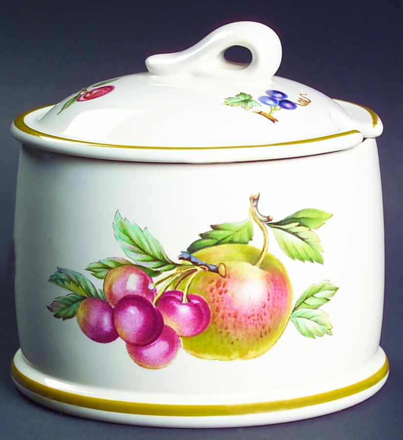 Fruit Sprays Croft (Rim Shape) Sugar Bowl & Lid by Wedgwood-1