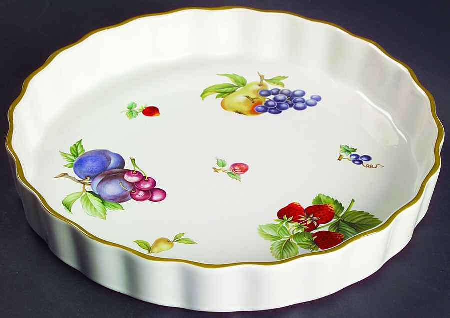 Fruit Sprays Croft (Rim Shape) 8" Quiche by Wedgwood-1