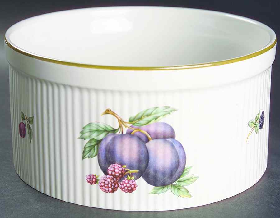 Fruit Sprays Croft (Rim Shape) 7" Souffle by Wedgwood-1