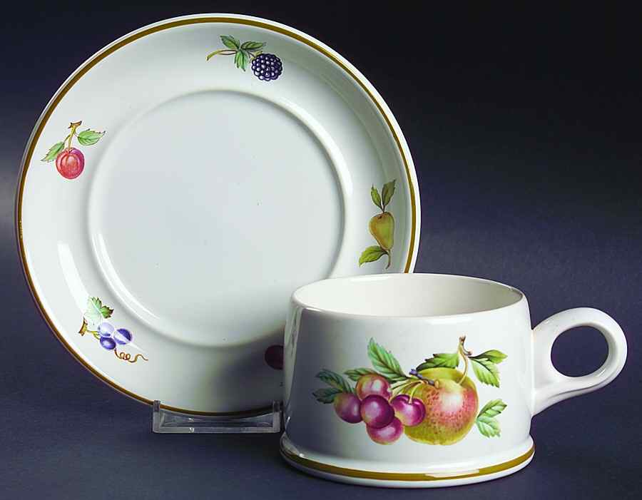 Fruit Sprays Croft (Rim Shape) Flat Cup & Saucer Set by Wedgwood-1
