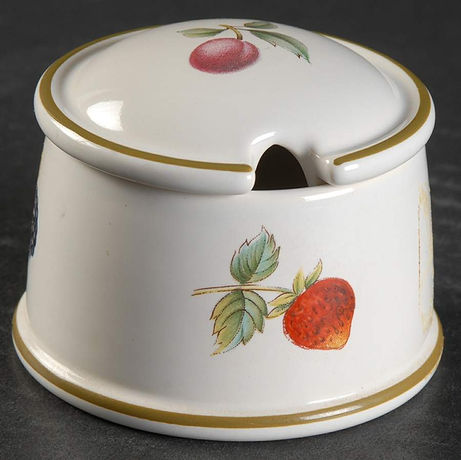 Fruit Sprays Croft (Rim Shape) Mustard Jar & Lid by Wedgwood-1