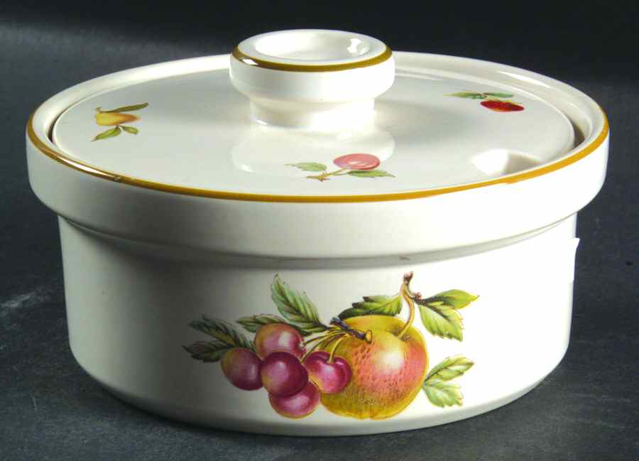 Fruit Sprays Sterling (Coupe Shape) Sugar Bowl & Lid by Wedgwood-1