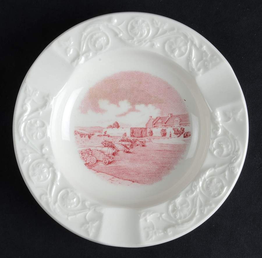 Ft Ticonderoga Pink 4" Ashtray by Wedgwood-1