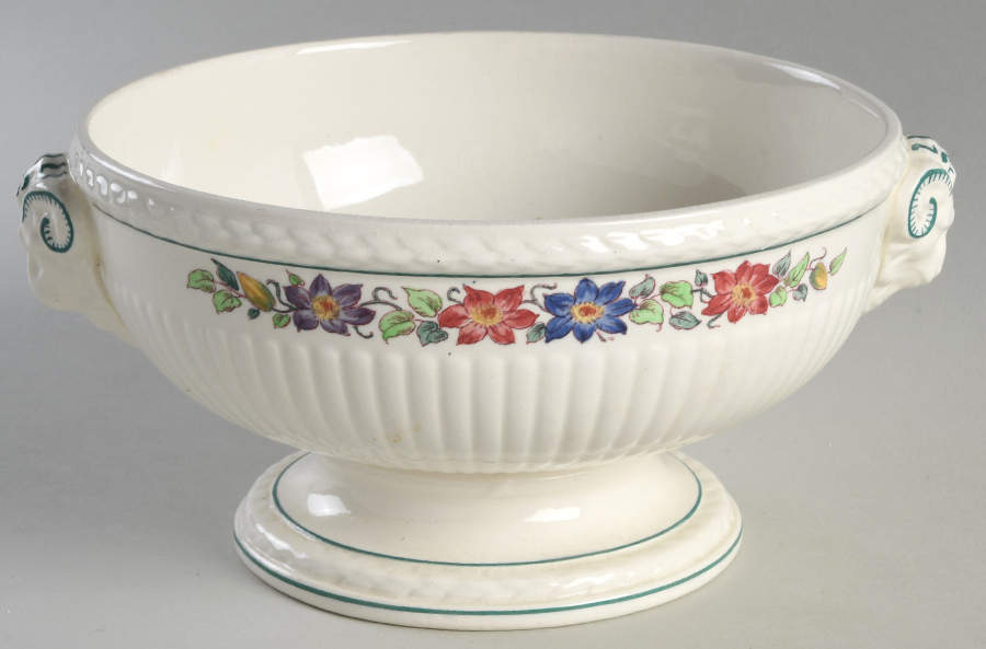 Garden Club Round Vegetable No Lid by Wedgwood-1