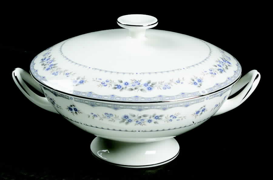 Gardenia Round Covered Vegetable by Wedgwood-1