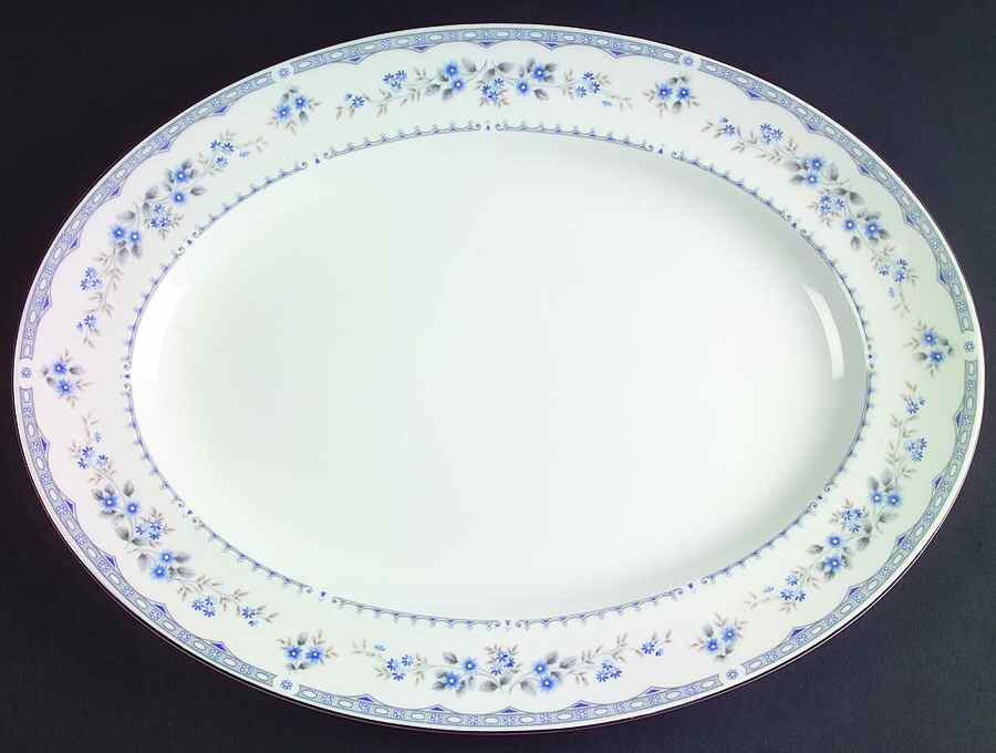 Gardenia 15" Oval Serving Platter by Wedgwood-1