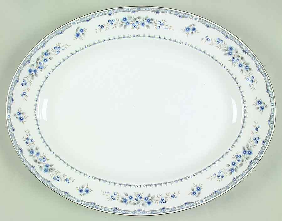 Gardenia 17" Oval Serving Platter by Wedgwood-1