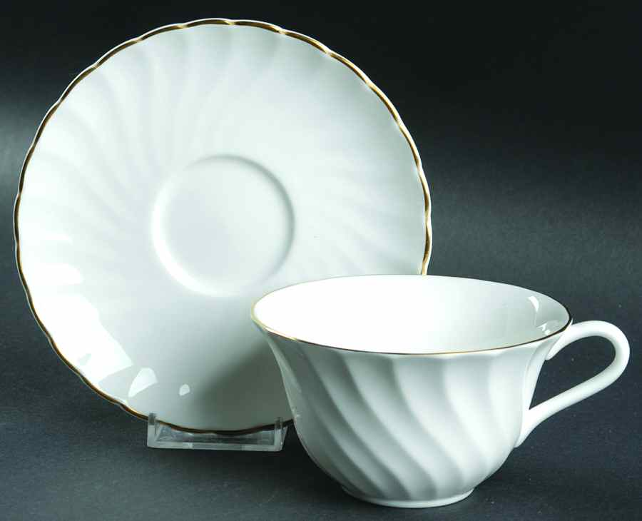 Gold Chelsea Flat Cup & Saucer Set by Wedgwood-1