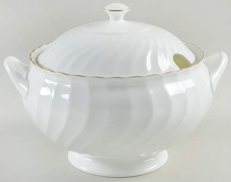 Gold Chelsea Tureen &  Lid by Wedgwood-1