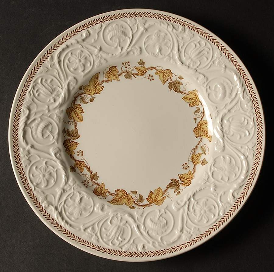 Golden Ivy (Laurel Rim) Luncheon Plate by Wedgwood-1