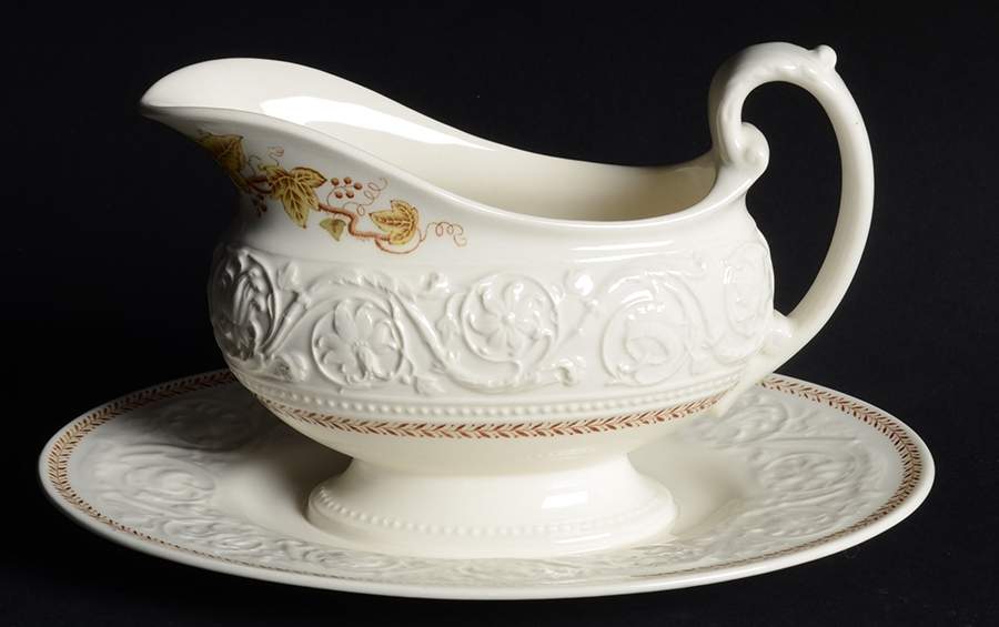 Golden Ivy (Laurel Rim) Gravy Boat with Attached Underplate by Wedgwood-1