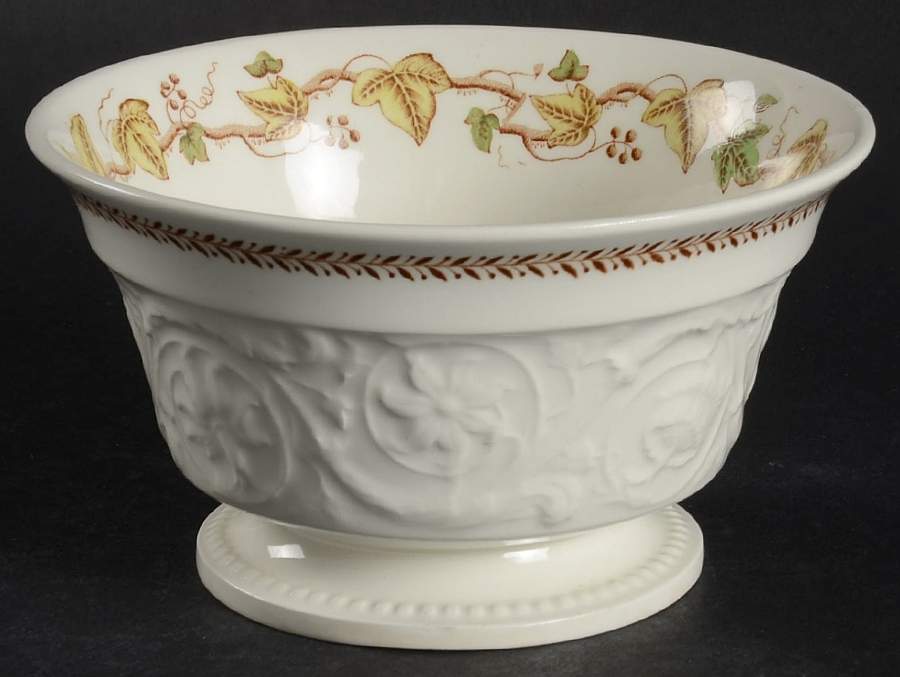 Golden Ivy (Laurel Rim) Cranberry Bowl by Wedgwood-1