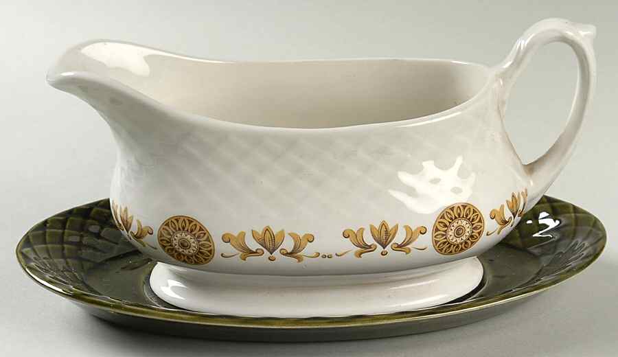 Gold Medallion Gravy Boat & Underplate by Wedgwood-1