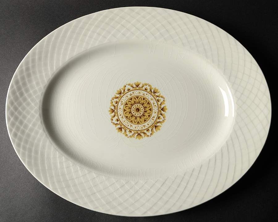 Gold Medallion 14" Oval Serving Platter by Wedgwood-1