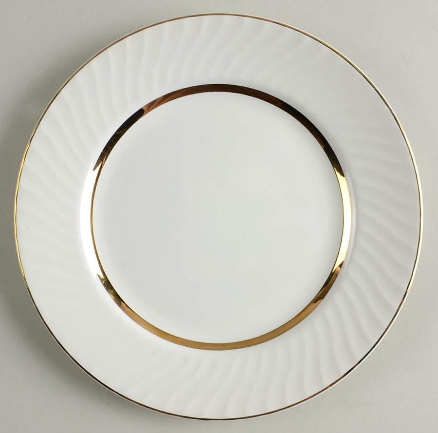 Golden Swirl Luncheon Plate by Wedgwood-1