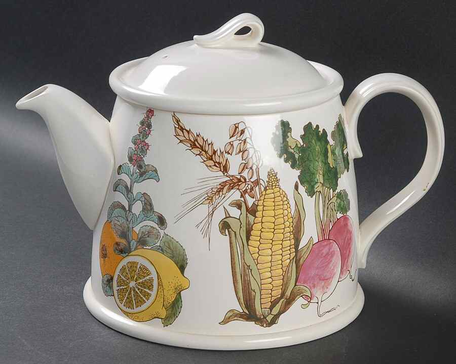 Gourmet Teapot & Lid by Wedgwood-1