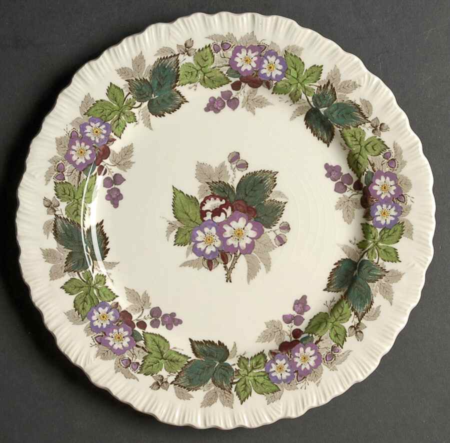 Gratewood Luncheon Plate by Wedgwood-1