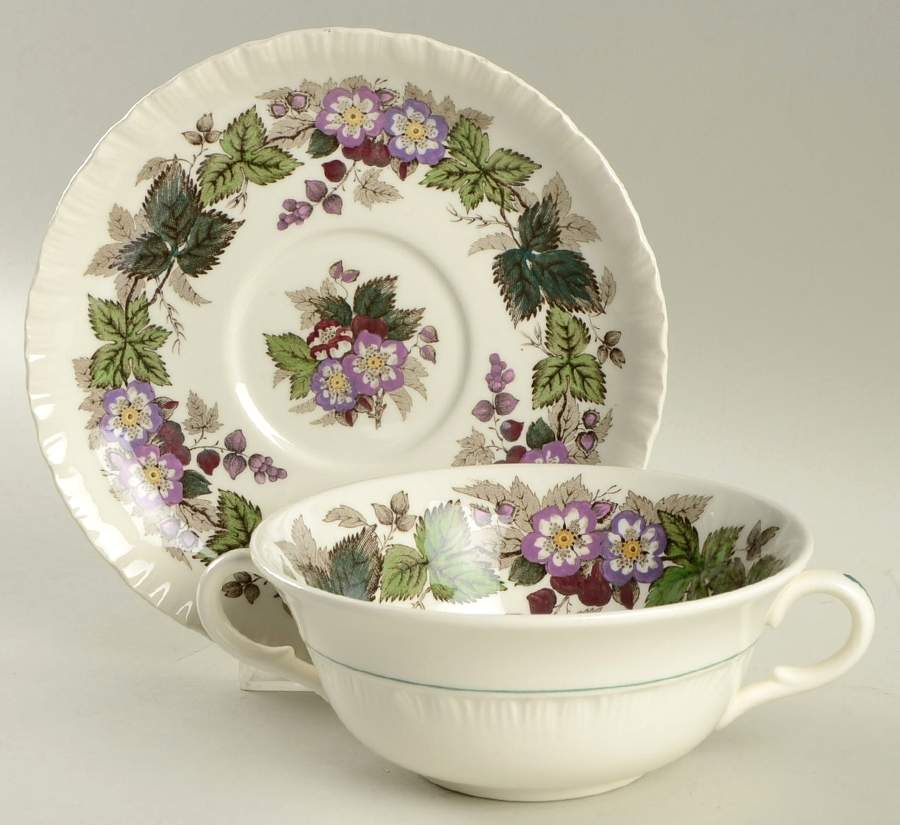 Gratewood Flat Cream Soup Bowl & Saucer Set by Wedgwood-1