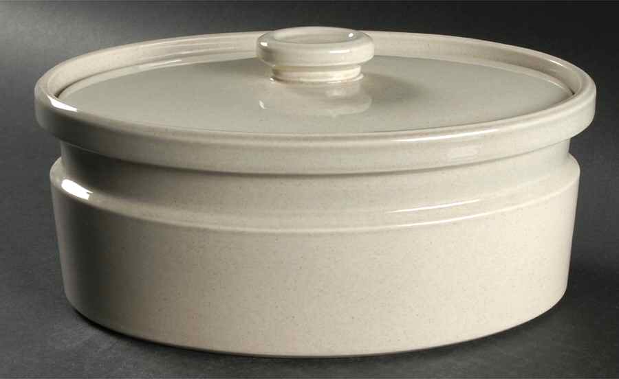 Greystone 2.5 Quart Oval Covered Casserole by Wedgwood-1