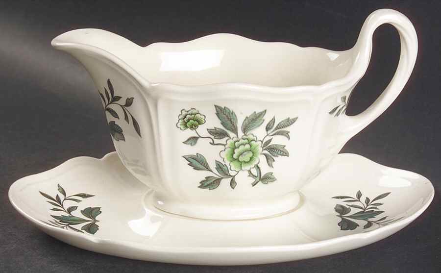 Green Leaf (Queen's Shape) Gravy Boat & Underplate by Wedgwood-1