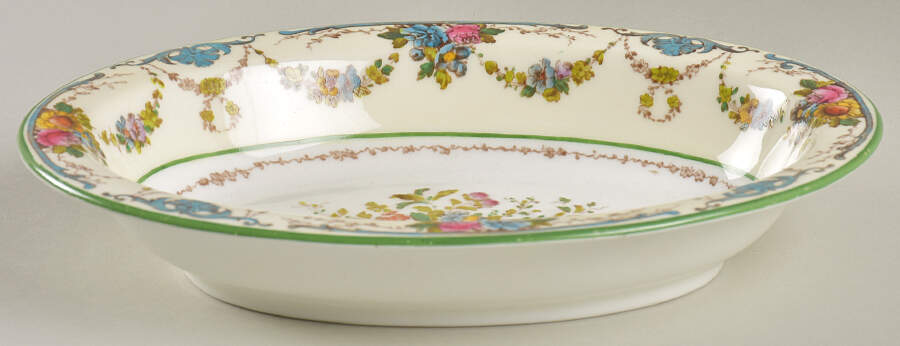 Grosvenor (W697, Cream Rim) 8" Oval Vegetable Bowl by Wedgwood-1
