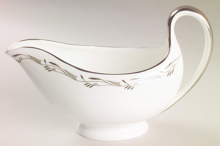 Halford Gravy Boat by Wedgwood-1