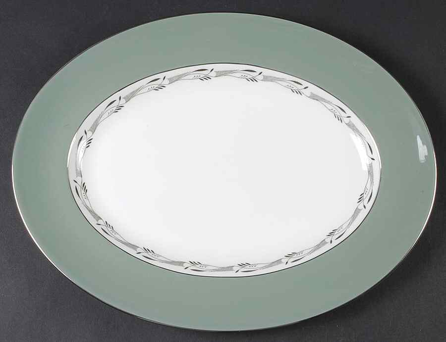 Halford 13" Oval Serving Platter by Wedgwood-1