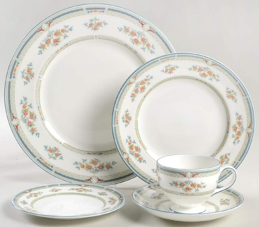Hampshire 5 Piece Place Setting by Wedgwood-1