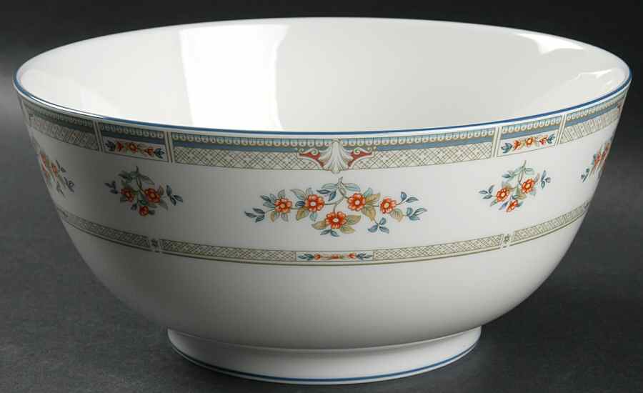Hampshire 9" Salad Serving Bowl by Wedgwood-1