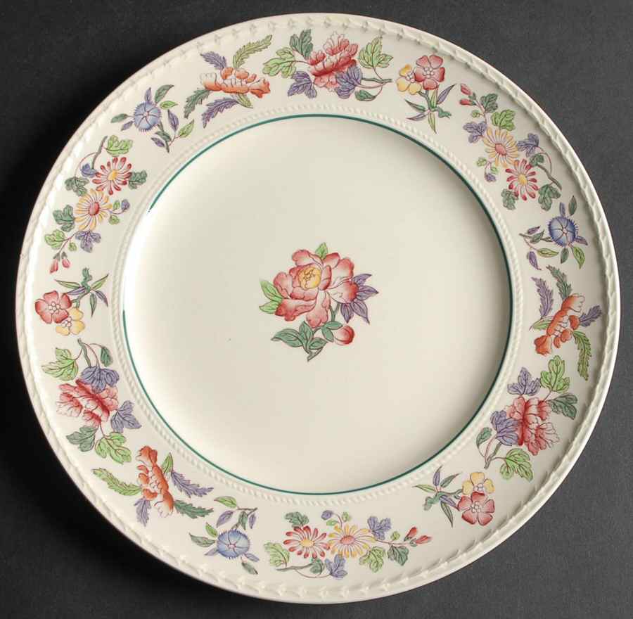 Harlech (Floral Rim & Center, No Trim) Luncheon Plate by Wedgwood-1