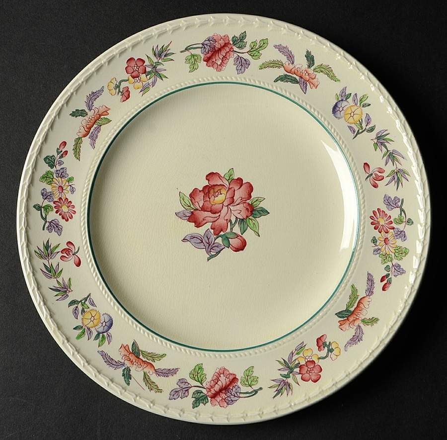 Harlech (Floral Rim & Center, No Trim) Salad Plate by Wedgwood-1