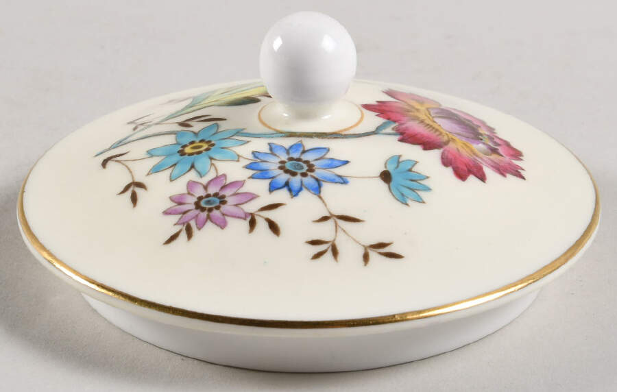 Harewood Lid for Teapot by Wedgwood-1
