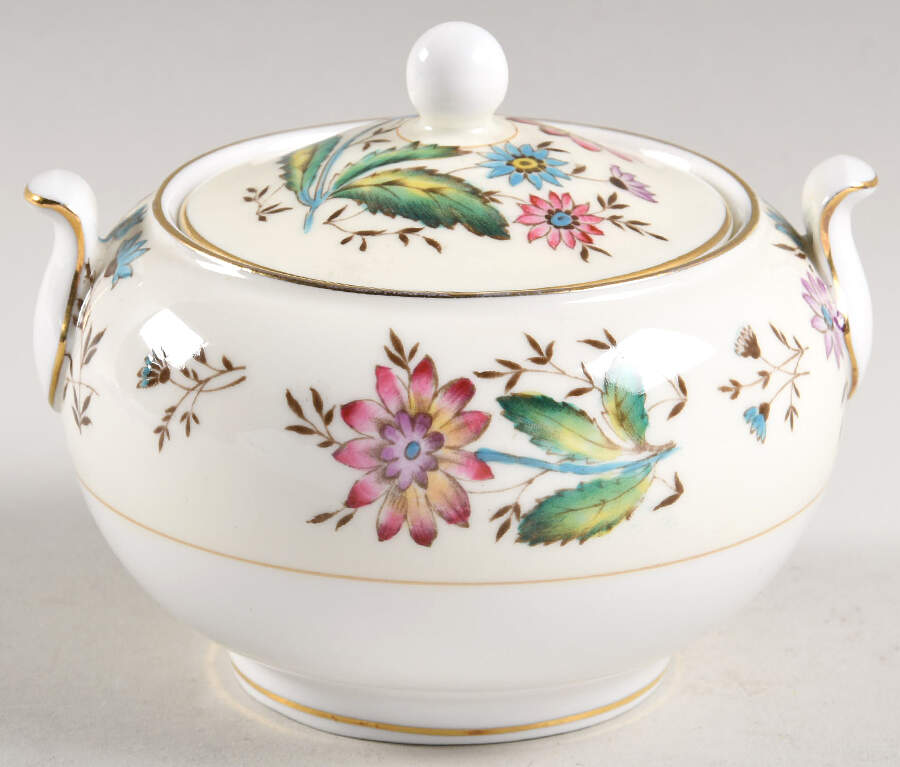 Harewood 146 Shape Sugar Bowl & Lid by Wedgwood-1