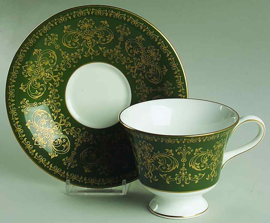 Harlech Green (Green Rim, Gold Scrolls) Footed Cup & Saucer Set by Wedgwood-1