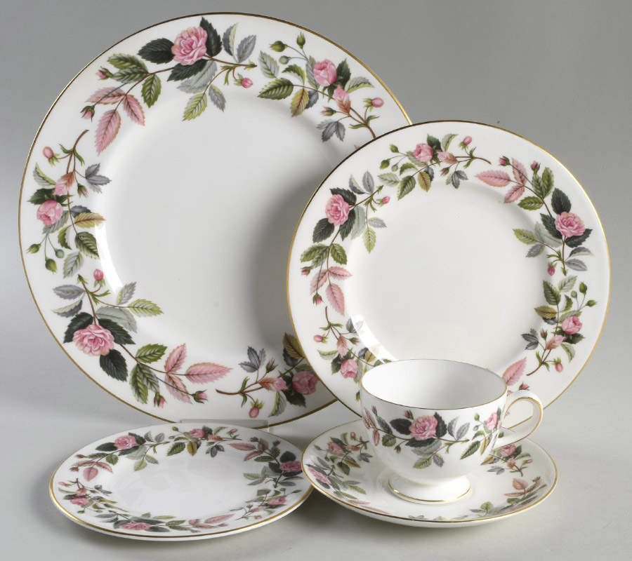 Hathaway Rose 5 Piece Place Setting by Wedgwood-1