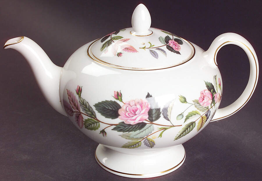 Hathaway Rose Mini Teapot & Lid by Wedgwood-1