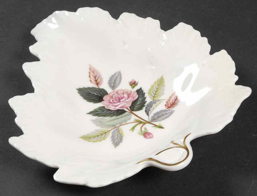 Hathaway Rose 7" Leaf Dish by Wedgwood-1